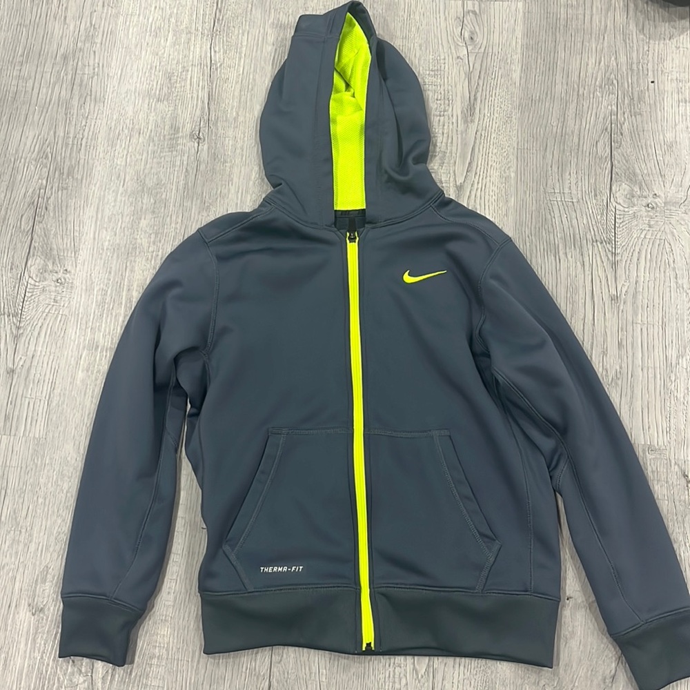 boys Nike Sweater